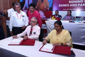 Mou Signing